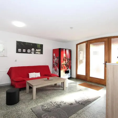 Am Birkenhain-19 By Interhome